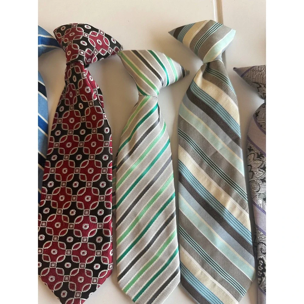 Lot of 8 Boys Clip On Neckties Assorted Stripes Paisley Geometric Formal Ties 9